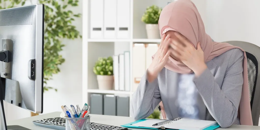 না, মুসলিম নারীদের ক্ষমতায়নের জন্য ক্যারিয়ারের প্রয়োজন নেই